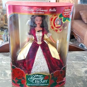 Disney's Beauty and The Beast Enchanted Christmas